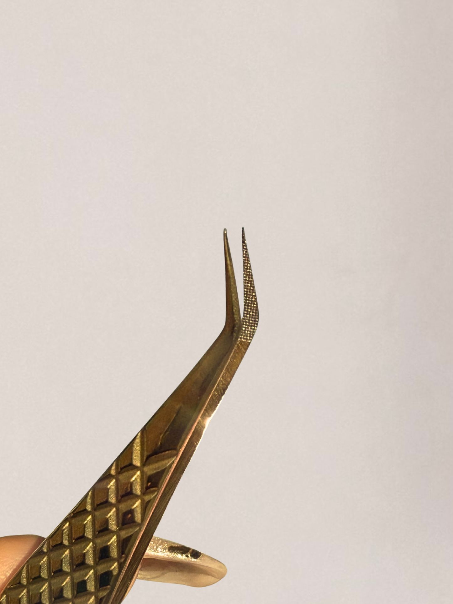 Tweezers